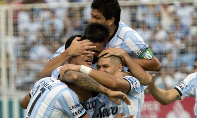 Atlético Tucumán vapuleó a Temperley en su primera presentación del año