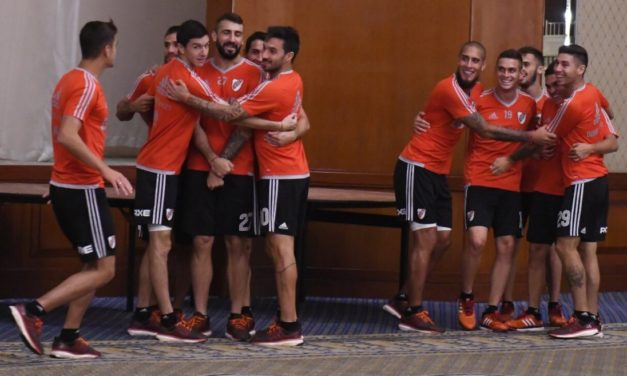 Busca de a tres en Ecuador