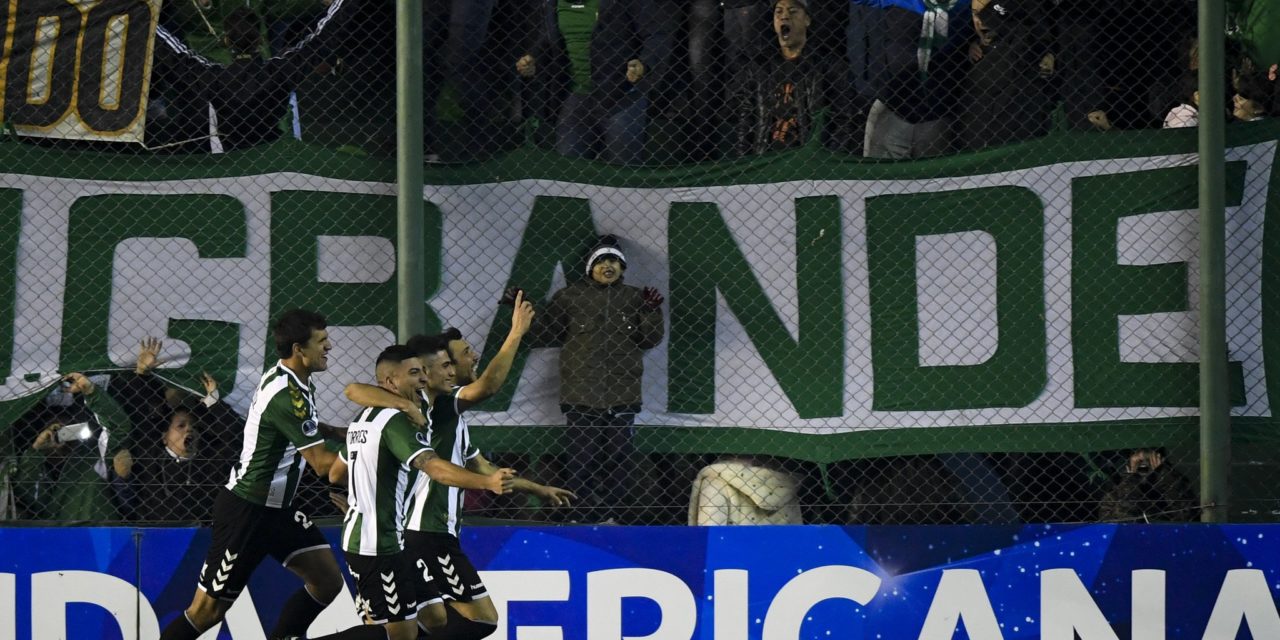 Banfield dio vuelta la serie en el Sur