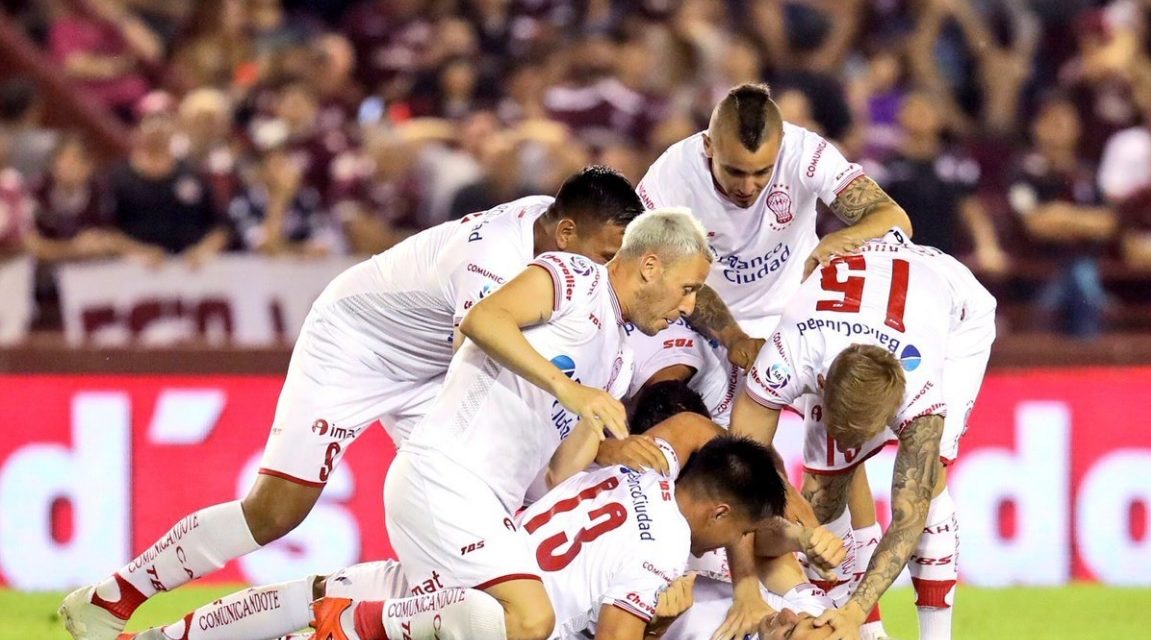 Huracán le ganó a Lanús y se prende