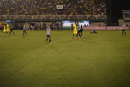 Botafogo le cortó las alas al Halcón