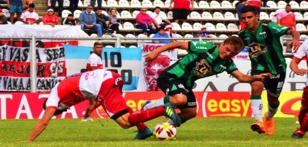 Decepcionante empate en el oeste