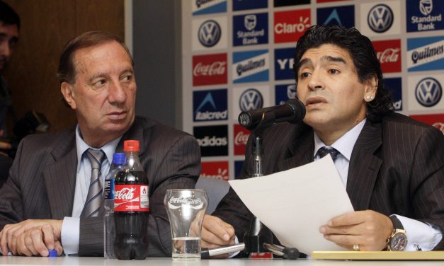 Argentina: «En estos días, le vamos a decir que Maradona falleció»