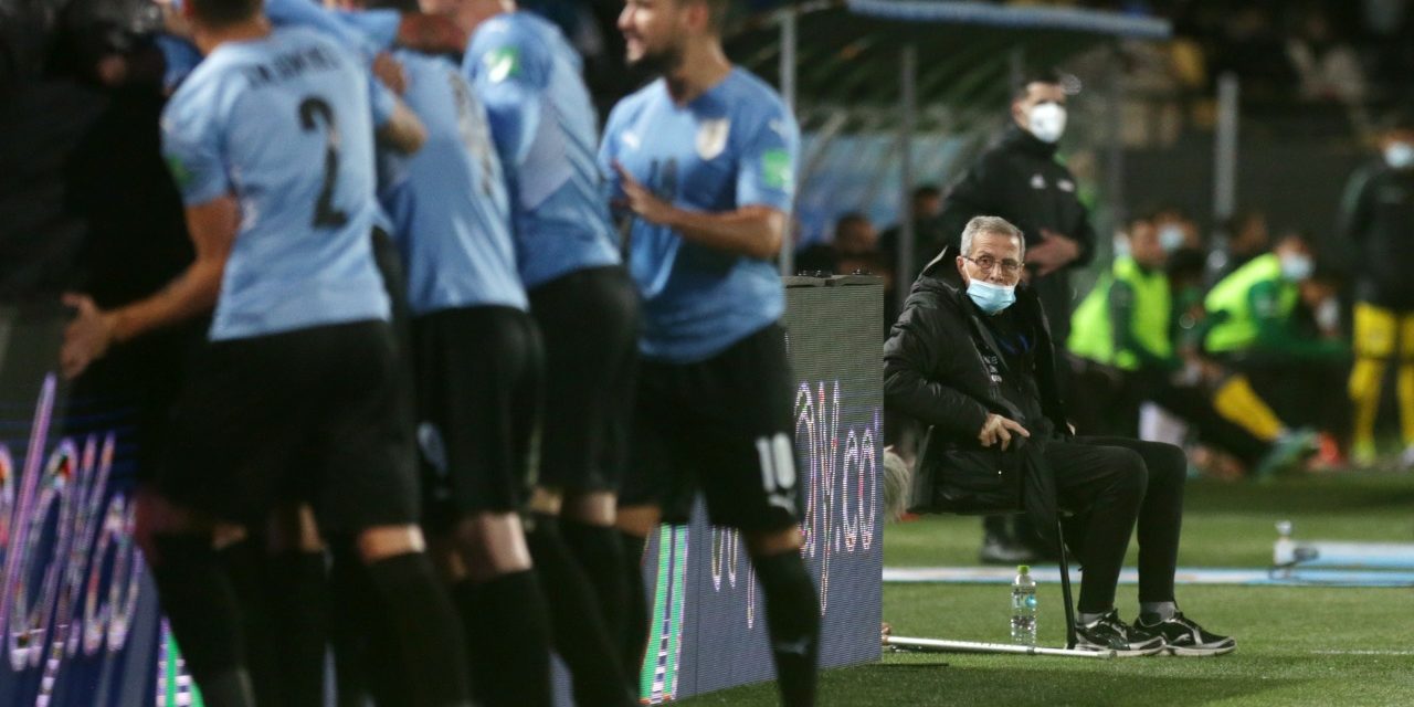 Campeonato del Mundo: La dura frase del Maestro Tabárez tras la goleada sufrida por Uruguay ante Brasil