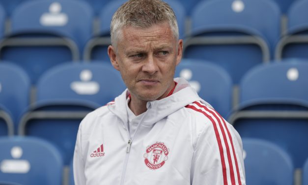 Premier League: El Manchester United pagó 90 millones por él pero no están nada conformes