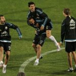 Jugó el mundial 2010 con la selección Argentina y anunció su retiro