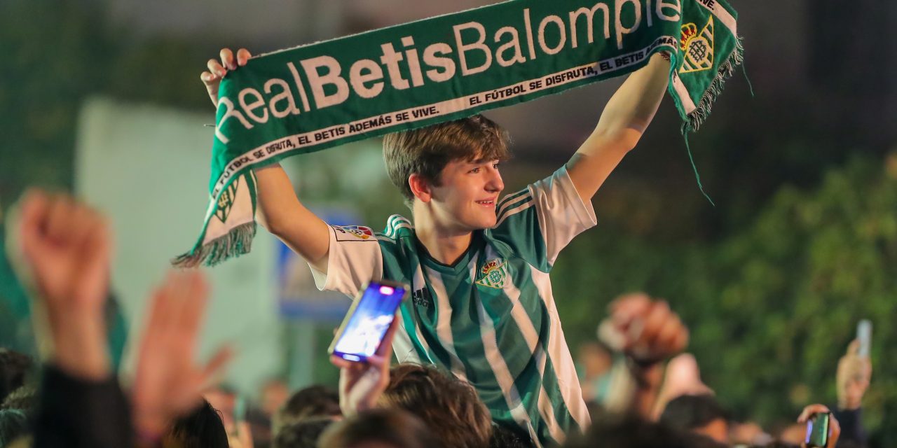 Le dijo que NO al Newcastle «Quiero seguir jugando en el Betis»