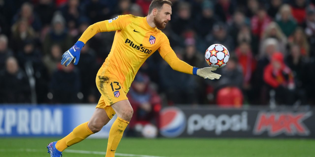 La Liga de España: El Atlético Madrid encamina la renovación de Oblak