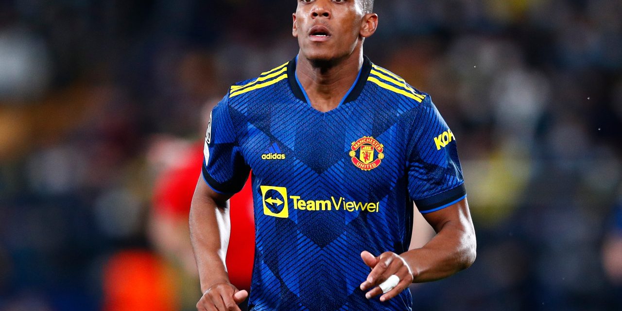 ¿Saldrá del Manchester United? El Sevilla manda su oferta por Martial