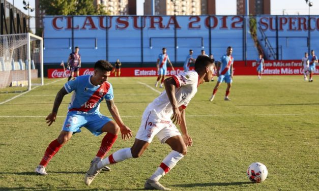 Arsenal le dio vuelta un partido clave a Huracán