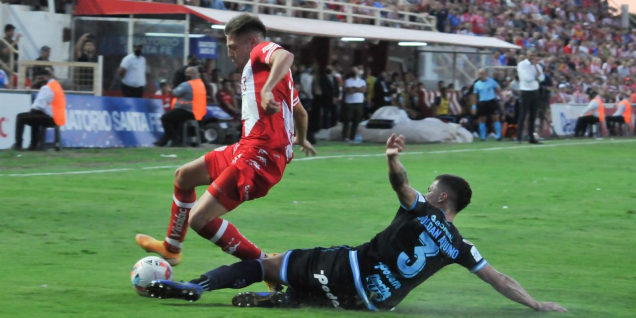 Unión de Santa Fe consolida su gran presente y derrota a Atlético Tucumán