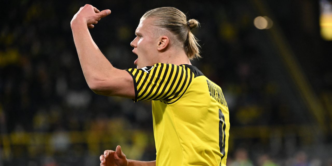 Costó 38 millones: Borussia Dortmund abrocha al reemplazo de Haaland