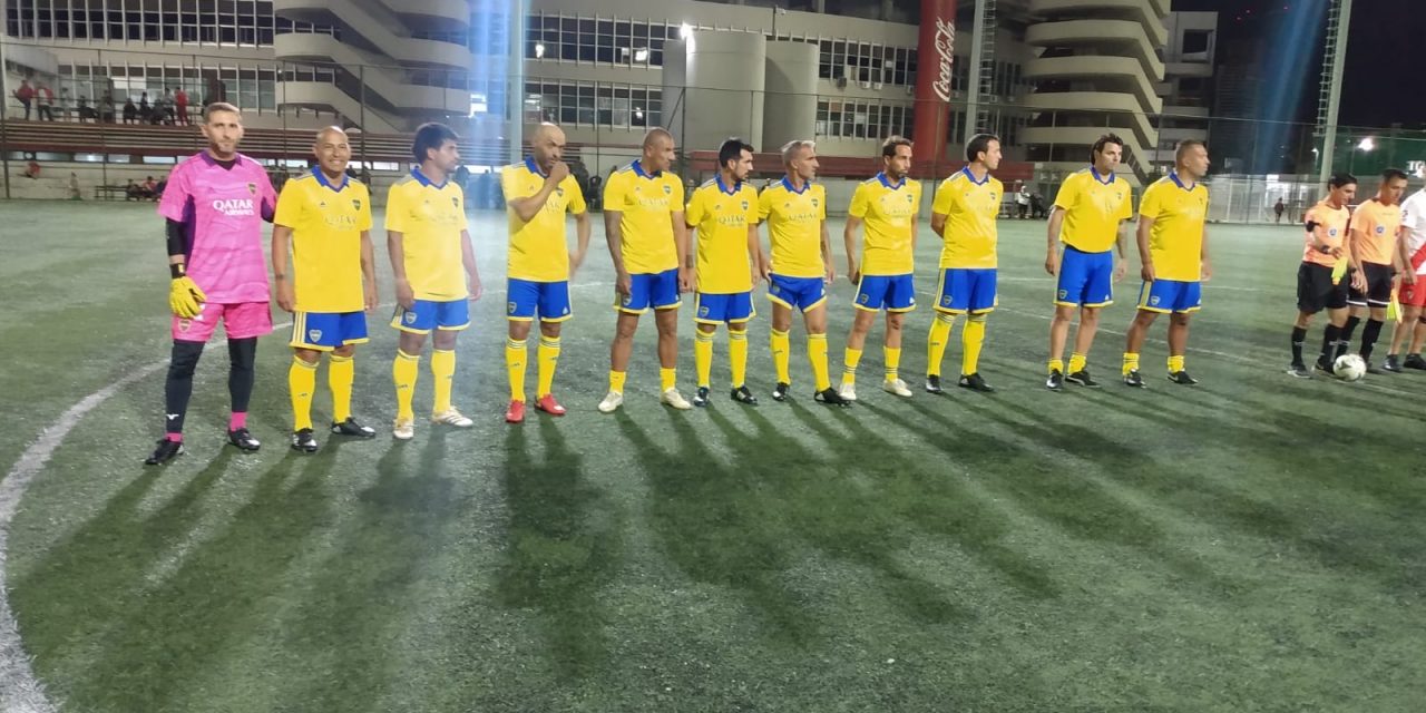 Con la remera amarilla, Boca le ganó a River como visitante el Superclásico Senior