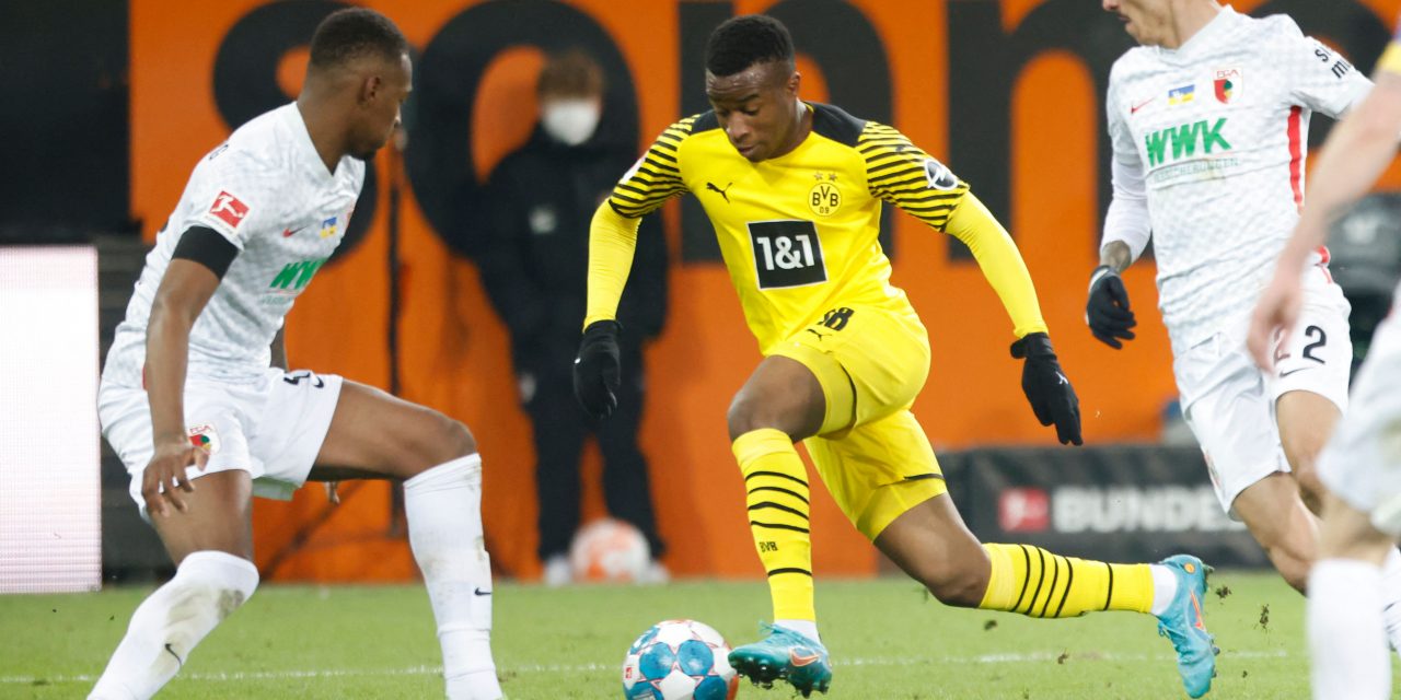La condición de Youssoufa Moukoko para salir del Borussia Dortmund