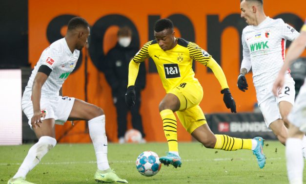La condición de Youssoufa Moukoko para salir del Borussia Dortmund