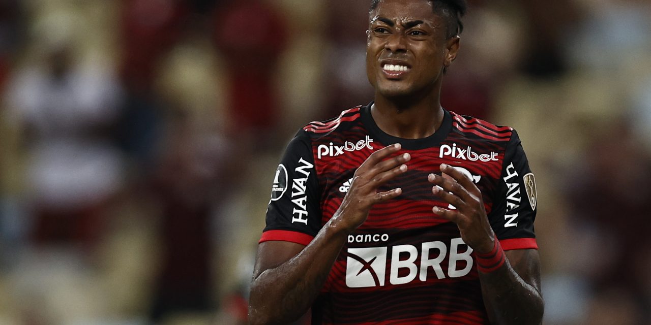 Lo sufre todo Flamengo, se pierde el resto de la Libertadores y estará 10 meses sin jugar