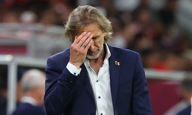 Un entrenador de Argentina podría dirigir a Perú en caso de que salga Gareca