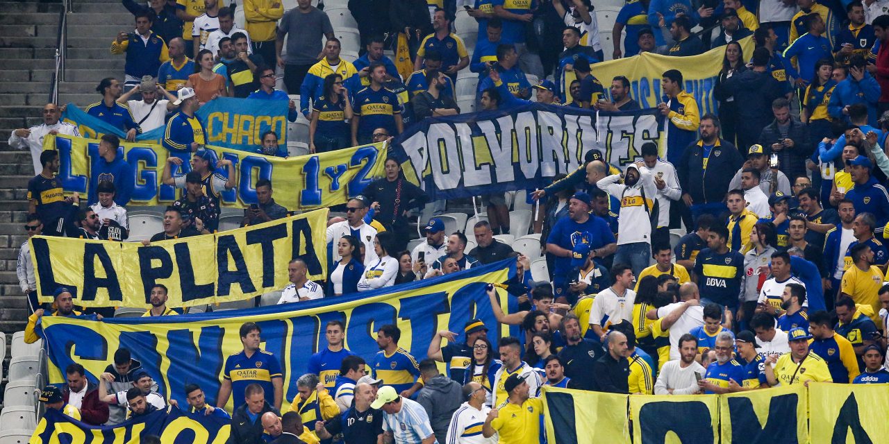 Esto solo pasaba en Brasil: Hinchas de Boca colmaron de pirotecnia el hotel de Corinthians a la madrugada previo al duelo Libertadores