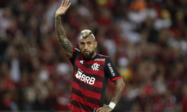 Ya tiene a Arturo Vidal, ahora Flamengo trae a otra figura de Chile desde Europa