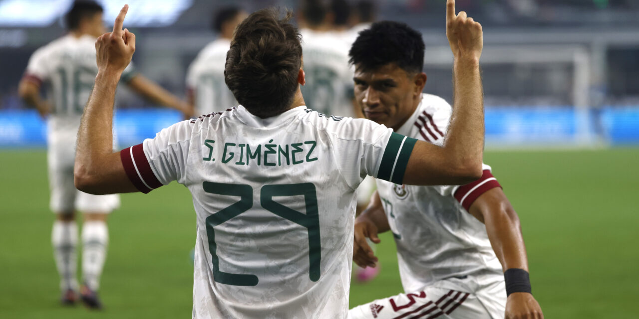 Es la gran aparición de México y firmará con el Feyenoord de los Paises Bajos