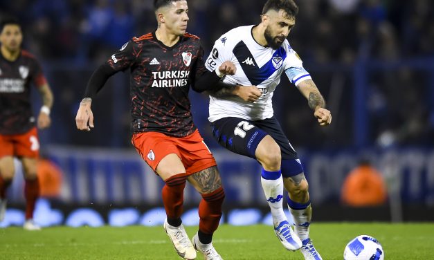 «Vélez va a salir a ganarle a River en el Monumental, esa es la idea»