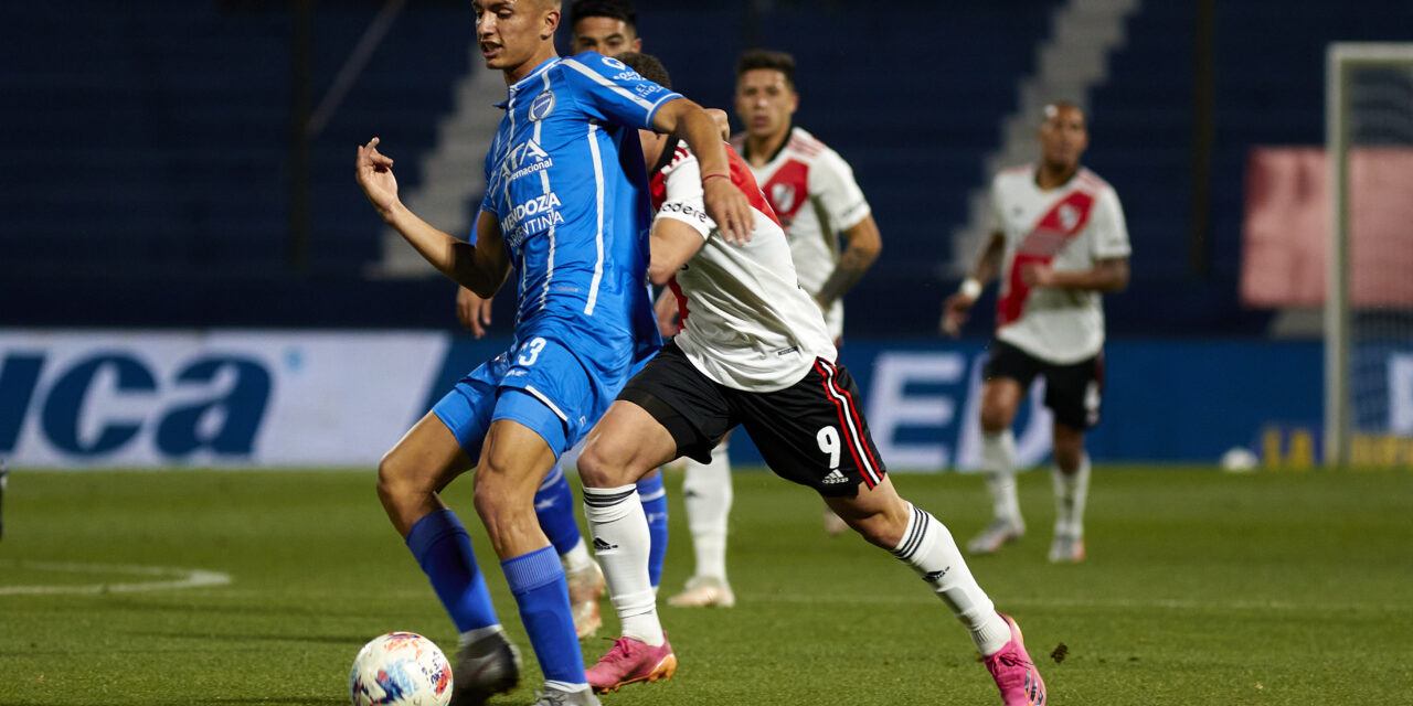 Iba a ser jugador de River pero está a un paso del Feyenoord de Paises Bajos