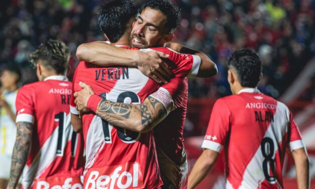 Argentinos Juniors le dio un cachetazo al Rosario Central de Tévez