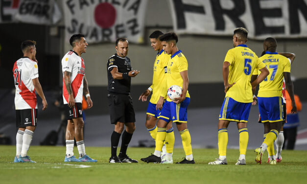 Así les fue a River y Boca con Darío Herrera como árbitro
