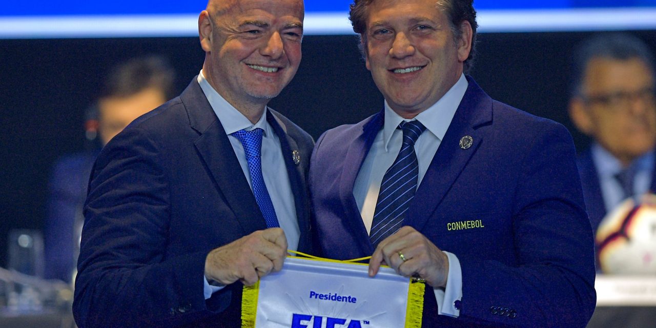 Conmebol felicitó a Infantino por su reelección en la FIFA