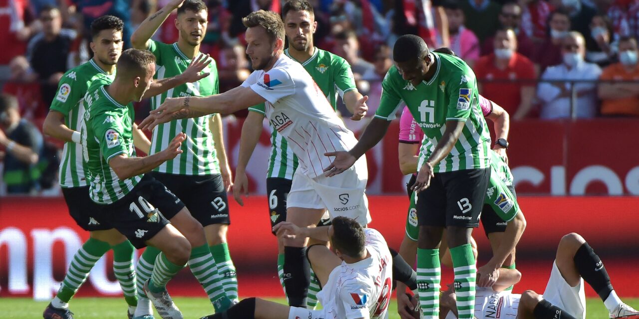 Las claves de la batalla: Betis y Sevilla chocan en un Derby apasionante de La Liga