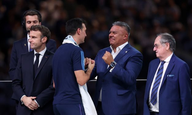 ¿Qué paso? Se postergo la reunión entre Tapia y Scaloni por la renovación en la selección Argentina