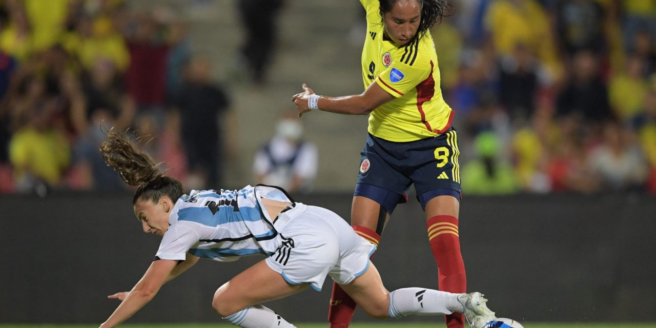 La respuesta de la FIFA tras los duros insultos racistas recibidos por una jugadora de Colombia
