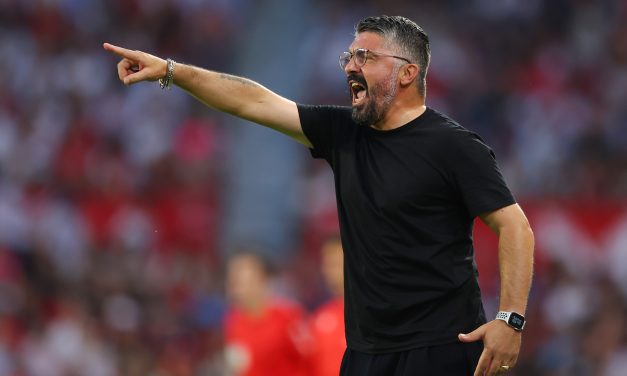 ¿Se va del Valencia? Gattuso no cuenta con él y su salida del club es casi lógica