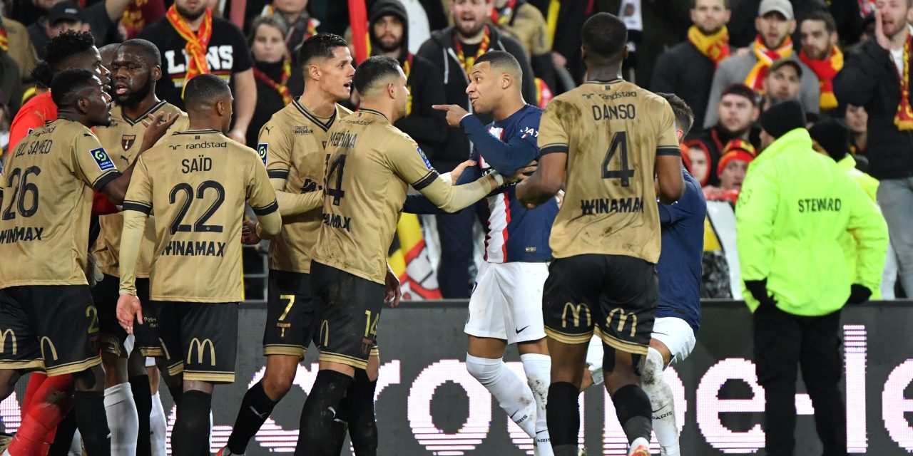 Es de Argentina, la rompe en la Ligue 1 e hizo una brutal cargada en Francia