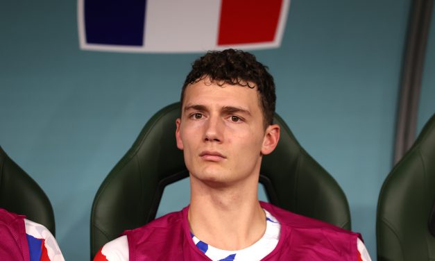 La operación que prepara el FC Barcelona por Pavard