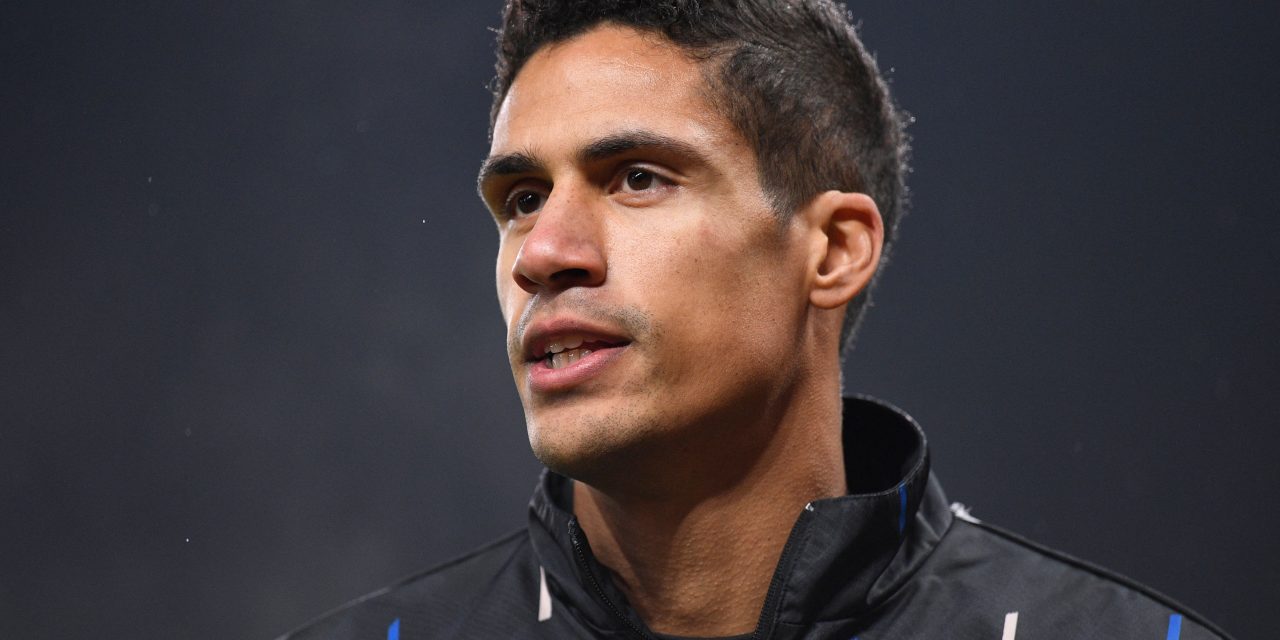 Raphael Varane anunció su retiro de la selección de Francia