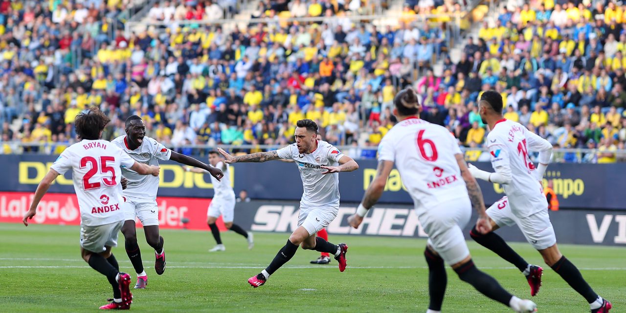 LaLiga: El Sevilla se adueñó del duelo andaluz y complicó aún más al Cádiz (0-2)