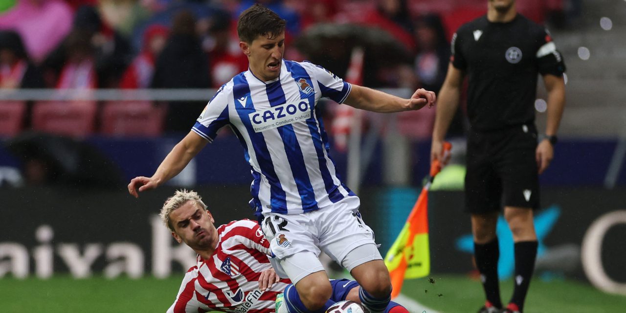 Bajo una intensa lluvia en Madrid, Atleti y Real Sociedad igualan sin goles