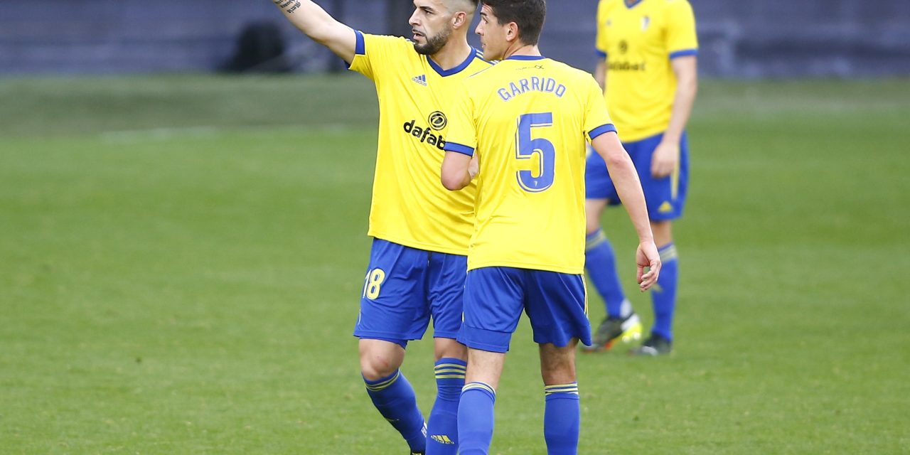 Deja el Cádiz CF el último héroe de Segunda B, Don Jon Ander Garrido