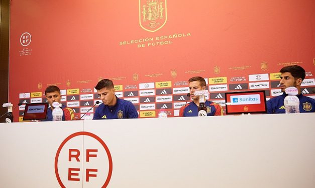 Los capitanes de la Selección Española se posicionan contra Rubiales