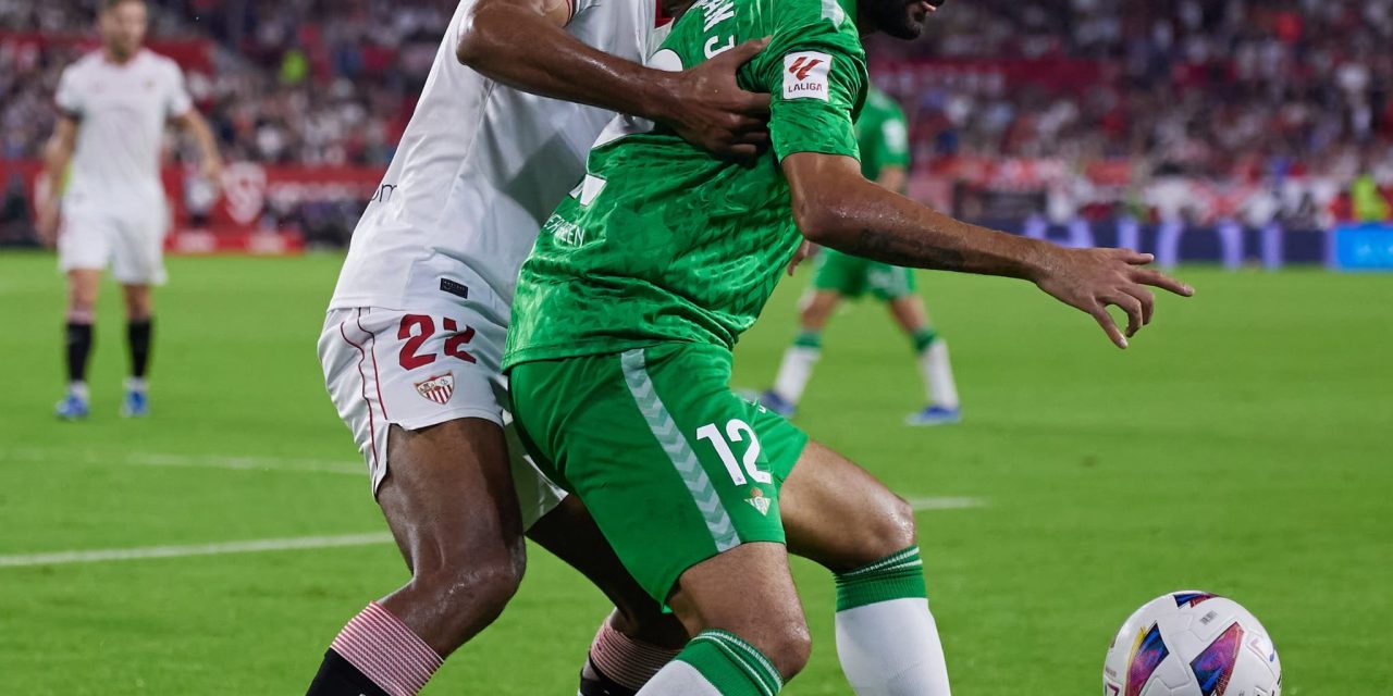 Crónica: Sevilla FC 1-1 Real Betis Balompié: Rakitic salva a Diego Alonso y Pellegrini sigue sin ganar en Nervión