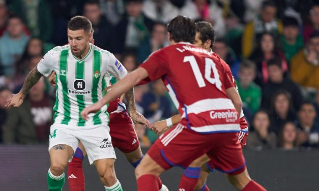 El Real Betis consigue vencer por la mínima ante un Granada irregular