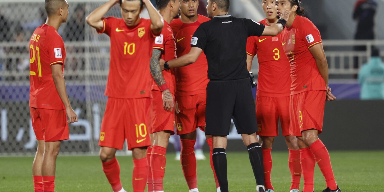 AFC Asian Cup: una polémica decisión del árbitro evito la victoria de China sobre Tajikistán