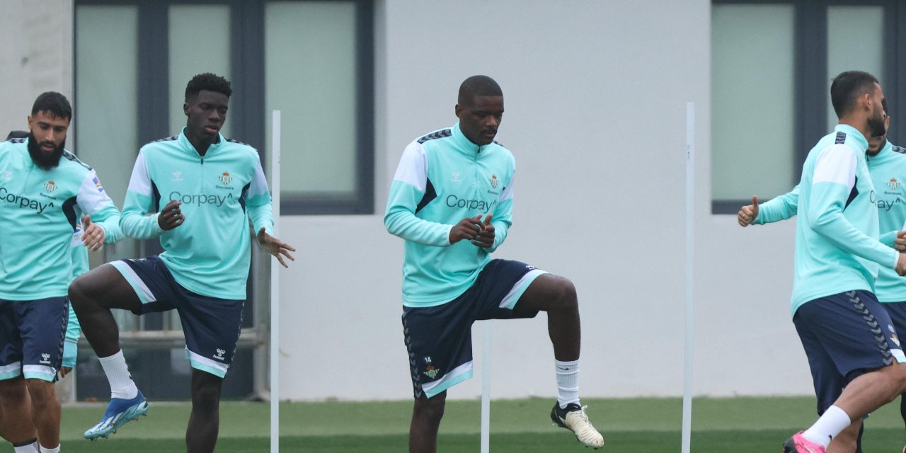 William Carvalho entrena con normalidad con el Real Betis tras declarar en el juzgado