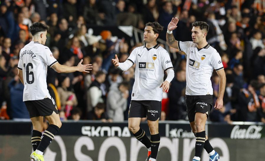 Valencia 2- 2 Real Madrid: Vinicius y los árbitros condenan al Valencia